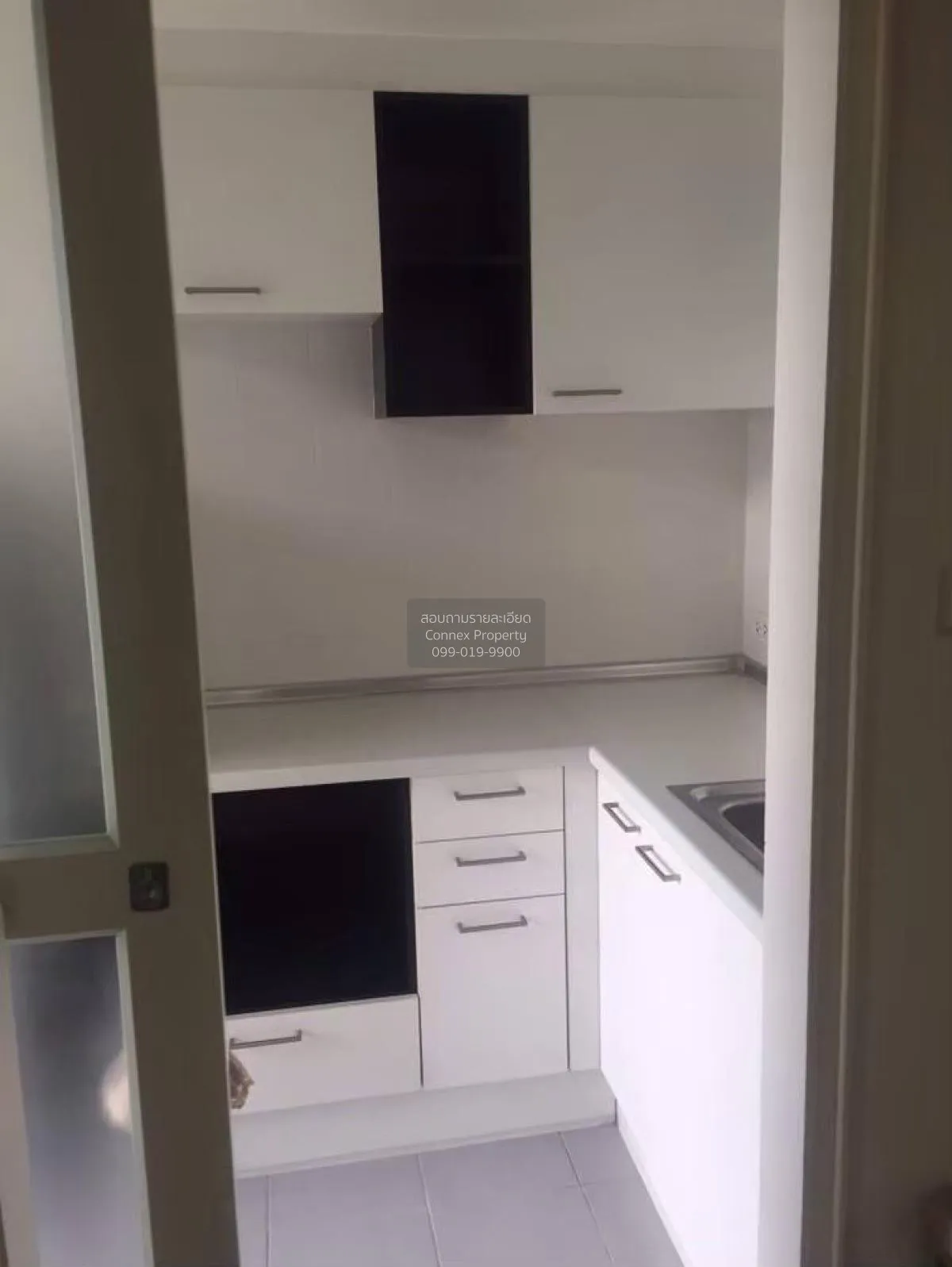 FOR RENT condo , Lumpini Place Phahol - Saphankhwai , BTS-Saphan  4