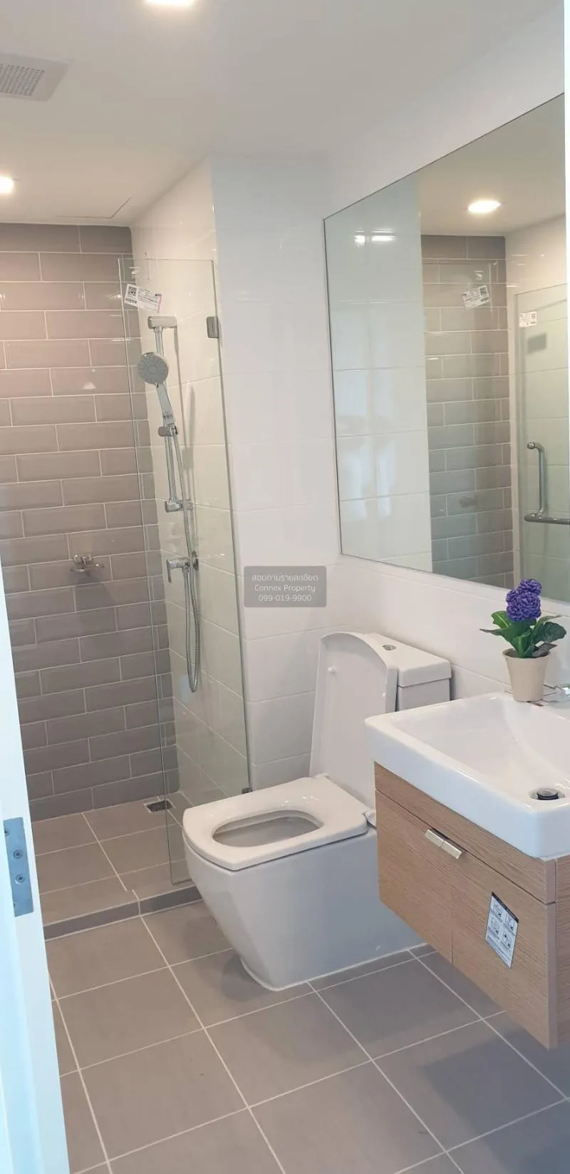 FOR RENT condo , Notting Hill Jatujak Interchange , BTS-Mo Chit ,