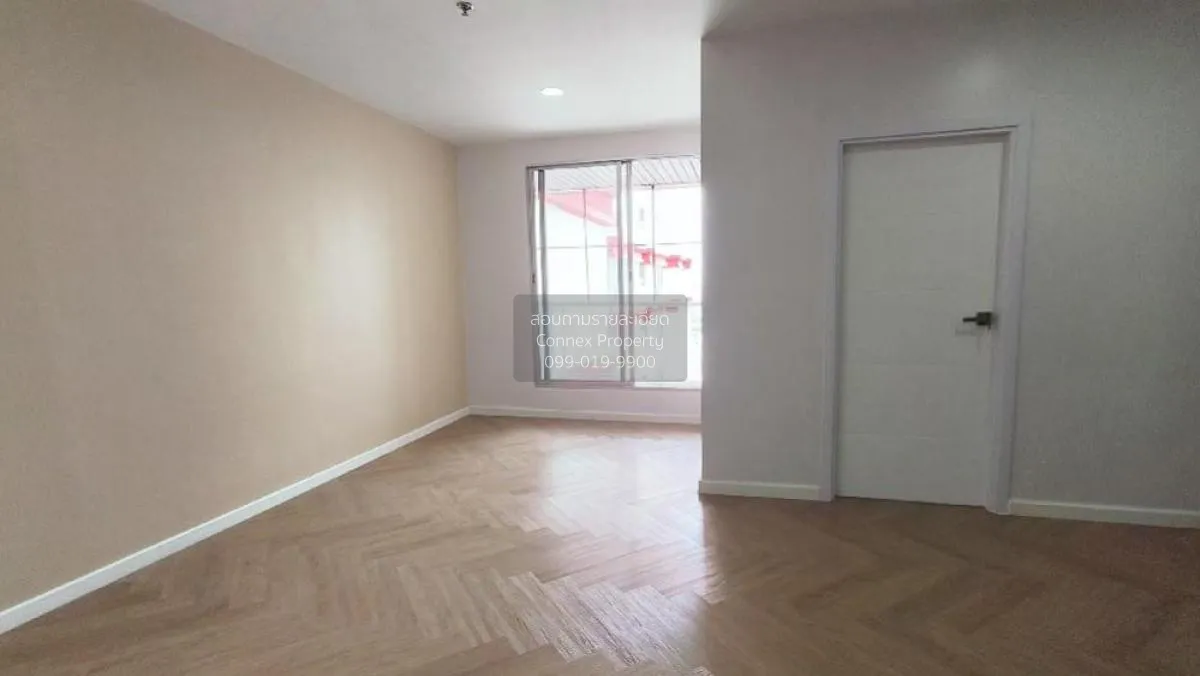 FOR SALE condo , Pathumwan Resort , high floor , BTS-Phaya Thai , 2