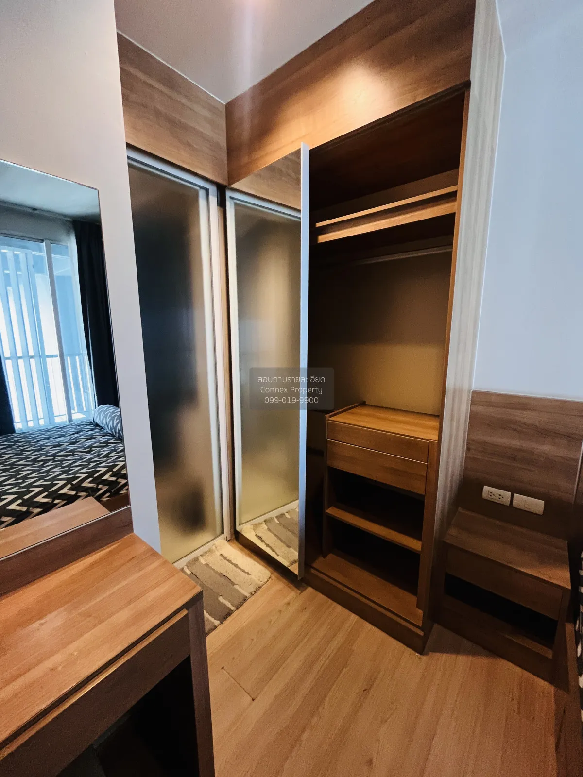FOR RENT condo , Rhythm Phahol - Ari , BTS-Saphan Khwai , Sam Sen