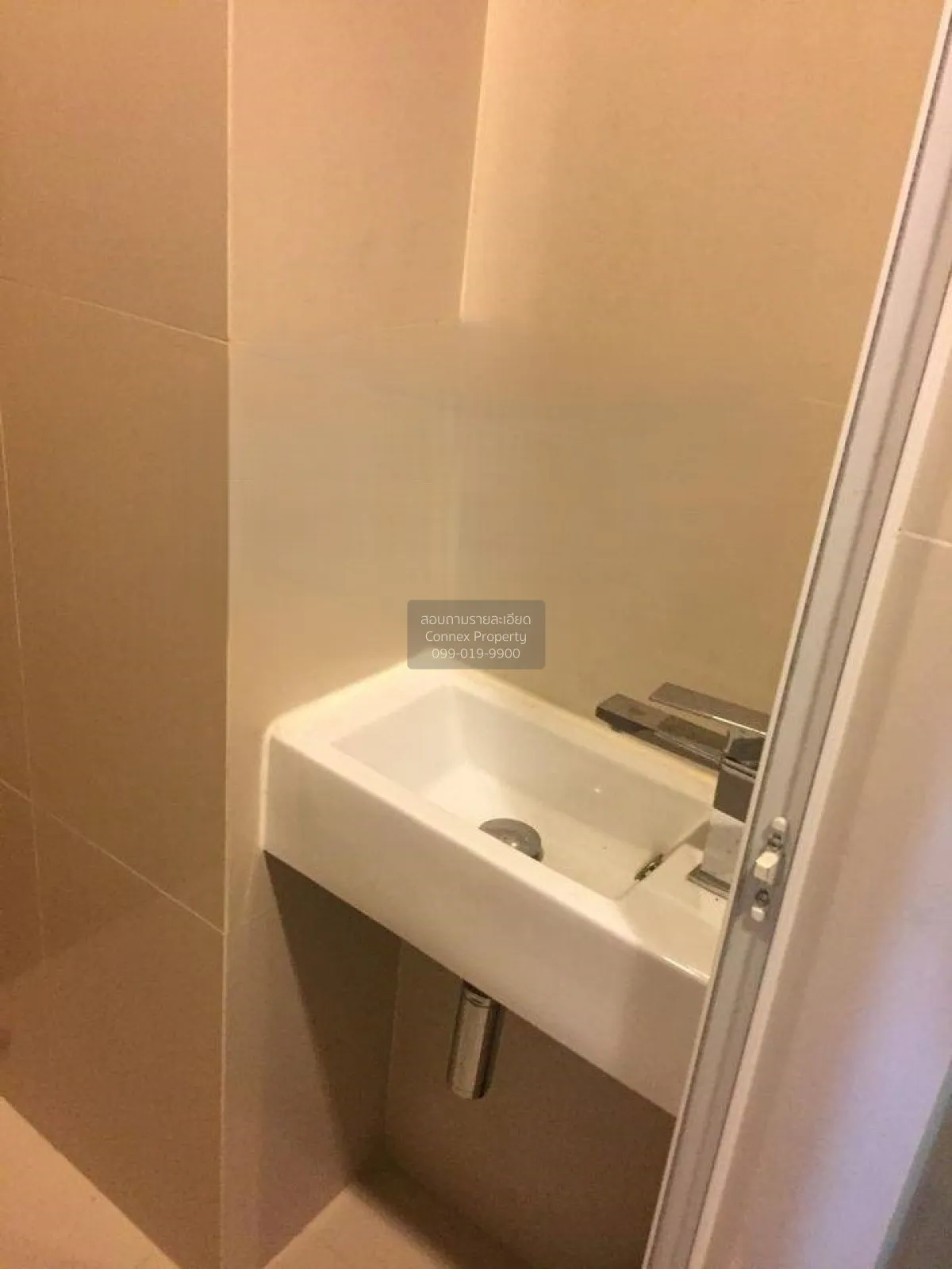 FOR RENT condo , Rhythm Phahol - Ari , BTS-Saphan Khwai , Sam Sen