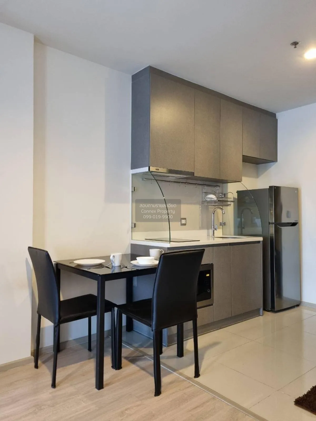 เช่าคอนโด  ริธึ่ม รางน้ำ BTS-อนุสาวรีย์ชัยสมรภูมิ ถนนพญาไท เขต รา 3