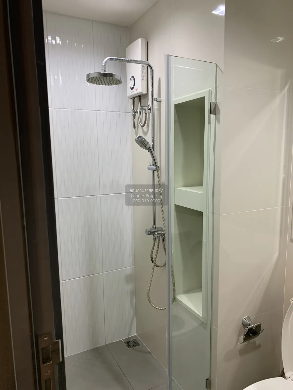 เช่าคอนโด  ริธึ่ม รางน้ำ BTS-อนุสาวรีย์ชัยสมรภูมิ ถนนพญาไท เขต รา