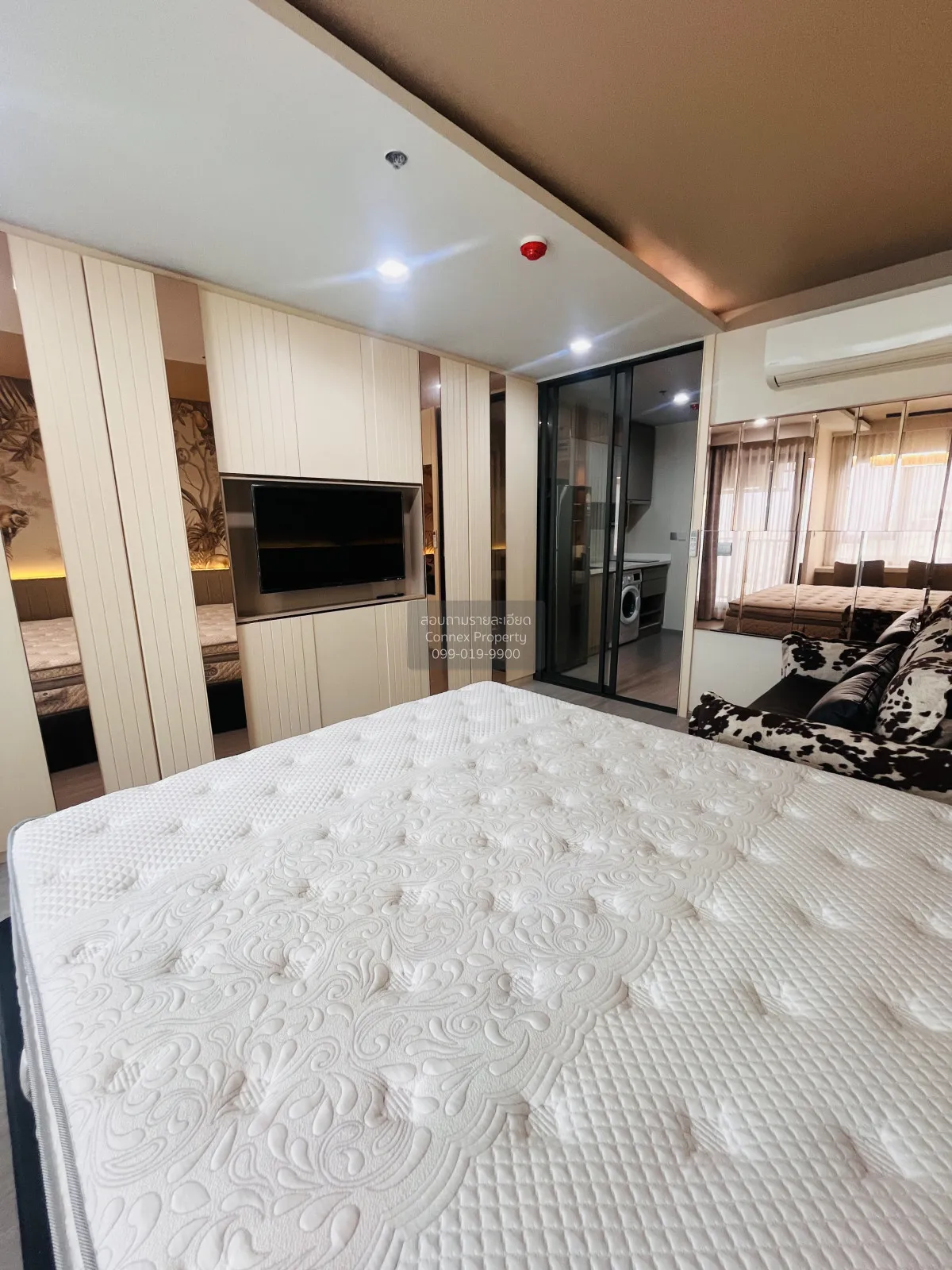 FOR RENT condo , Life Ladprao , nice view , high floor , BTS-Ha Y 2