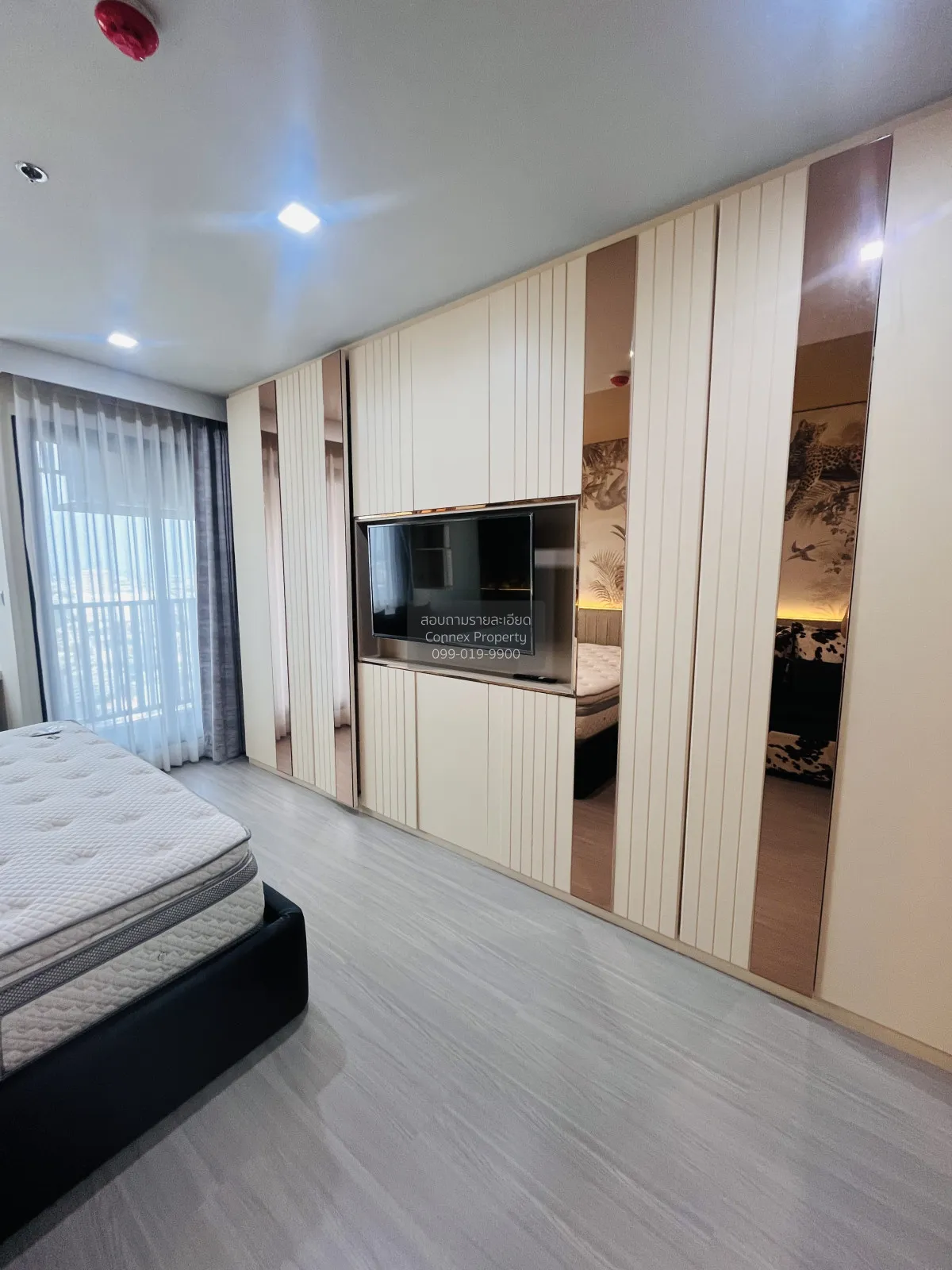 FOR RENT condo , Life Ladprao , nice view , high floor , BTS-Ha Y 3
