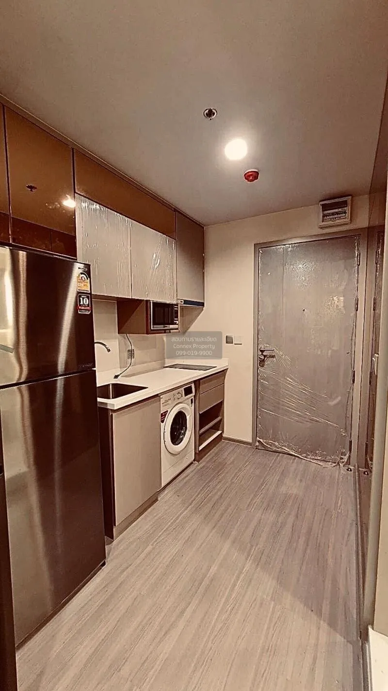 FOR RENT condo , Life Ladprao , nice view , high floor , BTS-Ha Y 2