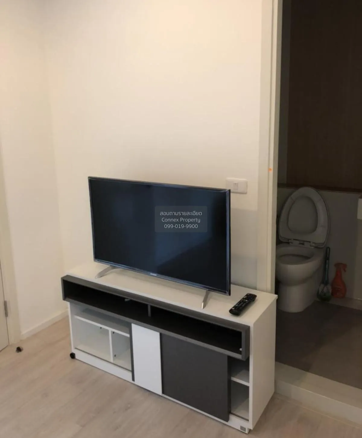 FOR RENT condo , Aspire Sathorn - Thapra , nice view , high floor 3