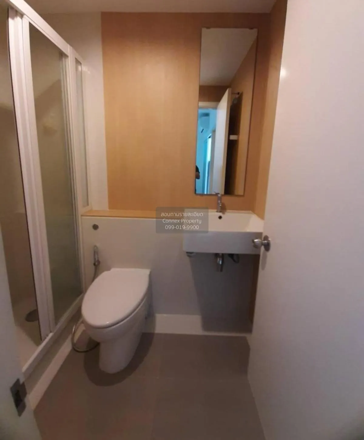 FOR RENT condo , Aspire Sathorn - Thapra , nice view , high floor