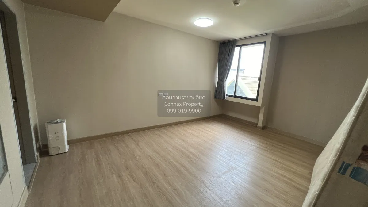 FOR RENT condo , Las Colinas , nice view , high floor , MRT-Sukhu