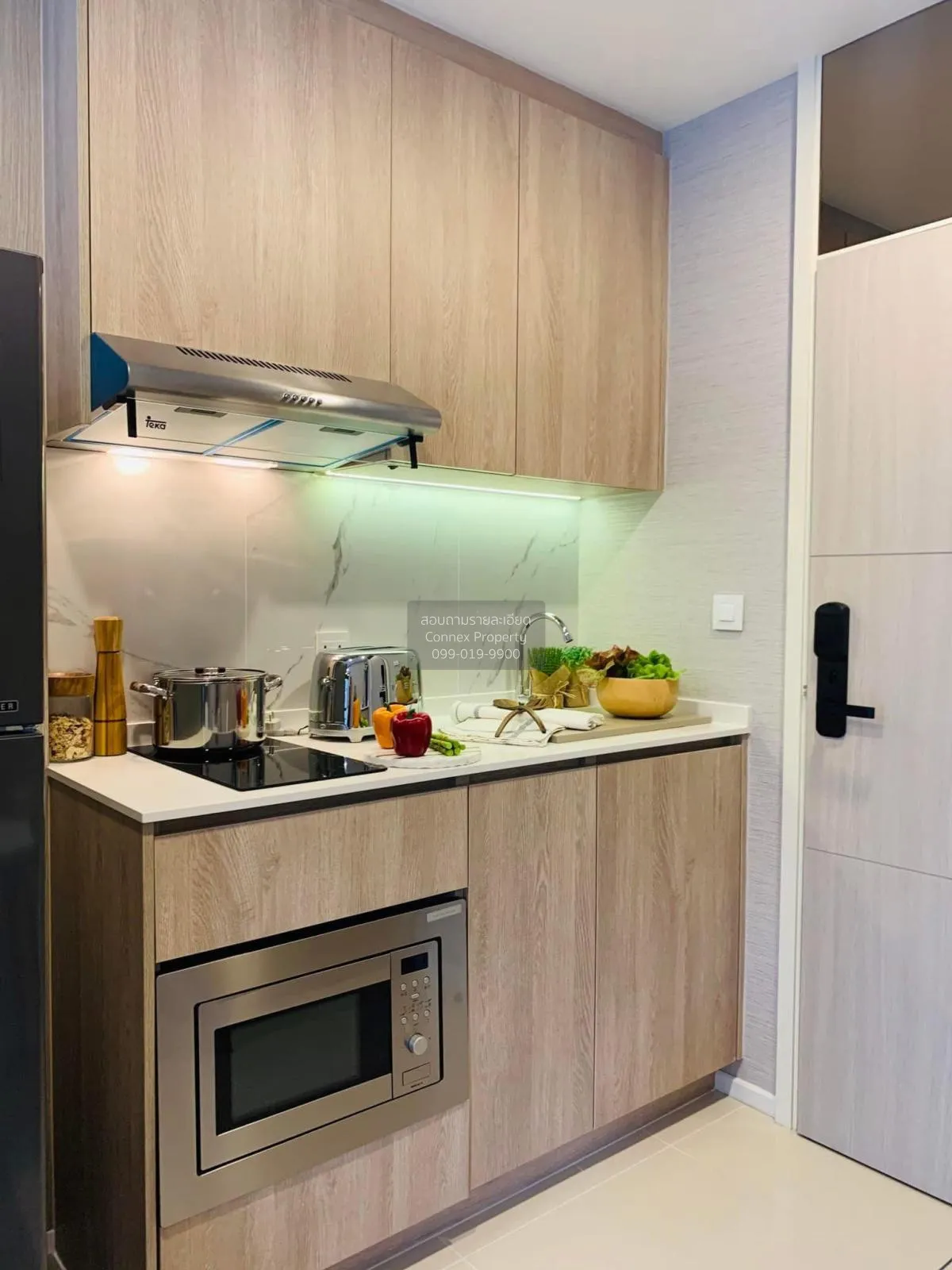 เช่าคอนโด  ไอคอน สุขุมวิท 77 วิวสวย BTS-อ่อนนุช สวนหลวง เขต สวนหล