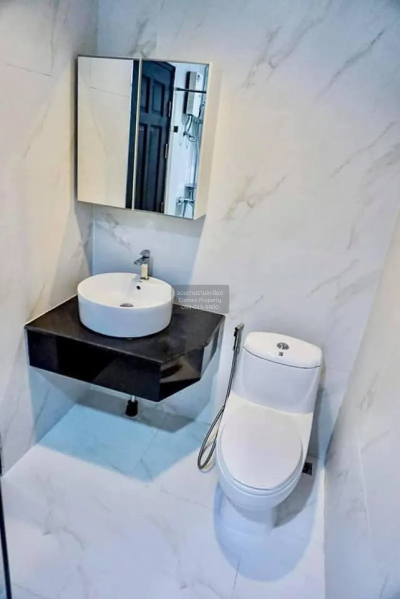 เช่าคอนโด  สุขุมวิท ลิฟวิ่ง ทาวน์ MRT-เพชรบุรี คลองเตยเหนือ เขต ว