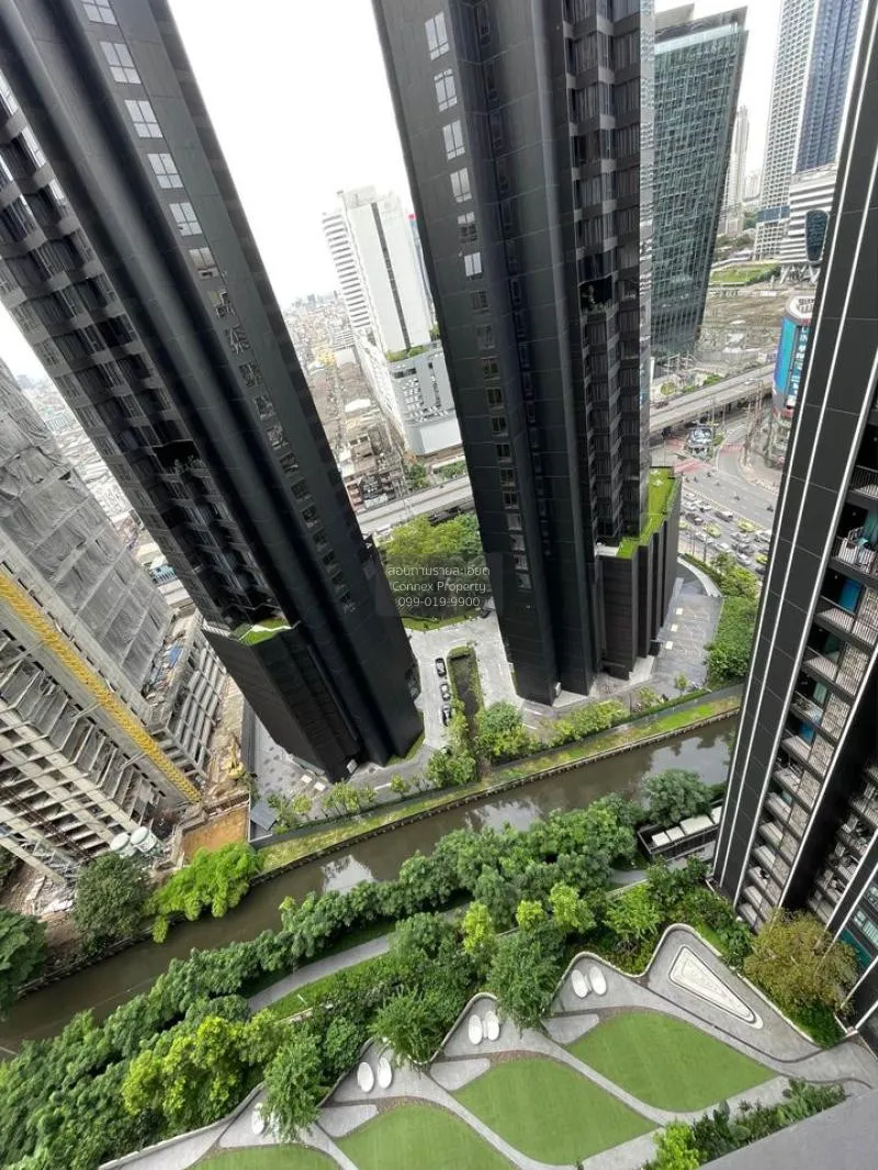 FOR RENT condo , Life Asoke - Rama 9 , nice view , high floor , r