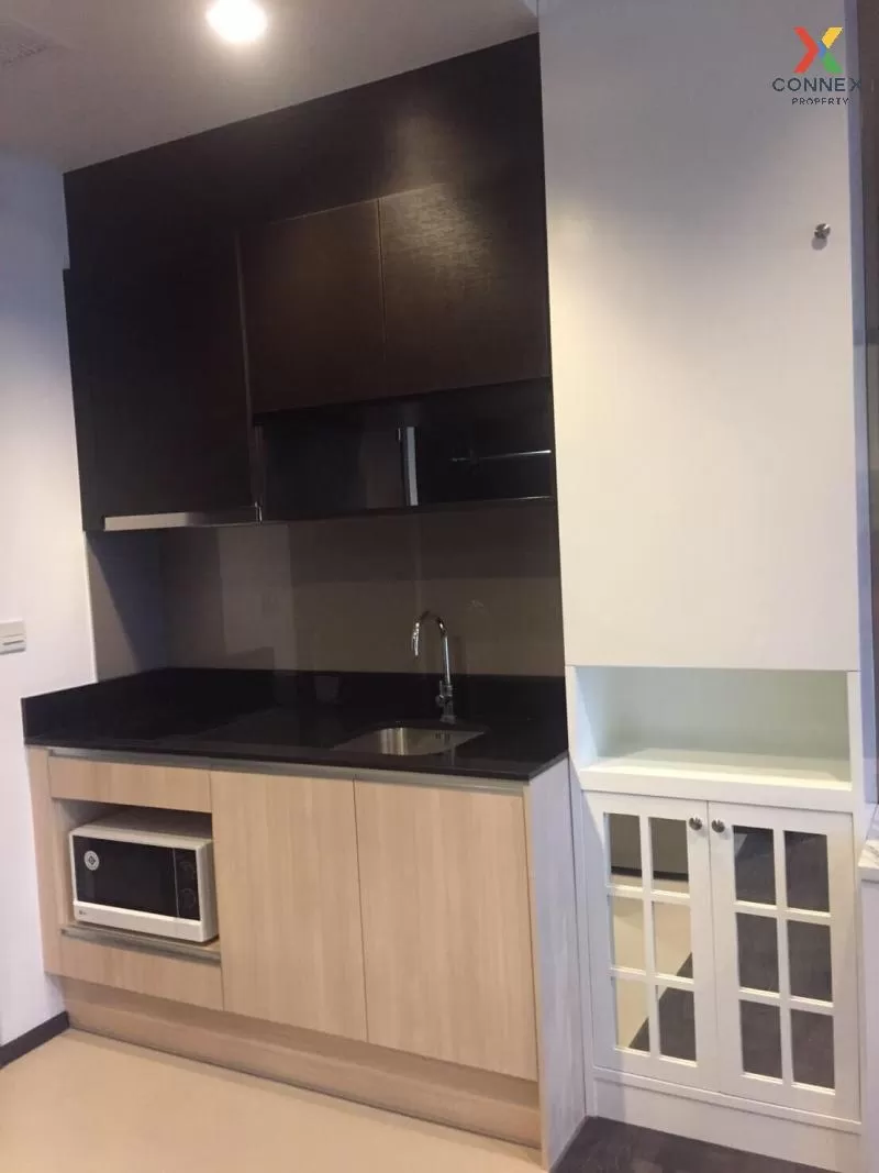 FOR SALE condo , EDGE Sukhumvit 23 , BTS-Asok , Khlong Toei Nuea 