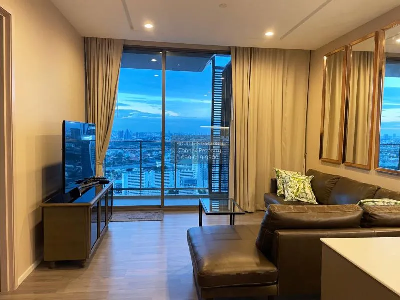 FOR RENT condo , 333 Riverside , nice view , high floor , river v 2