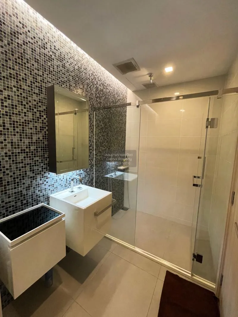 FOR RENT condo , 333 Riverside , nice view , high floor , river v