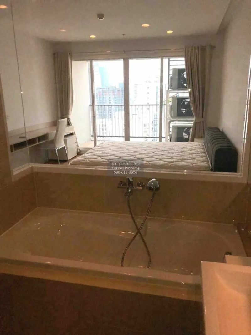 FOR RENT condo , 15 Sukhumvit Residences , nice view , high floor