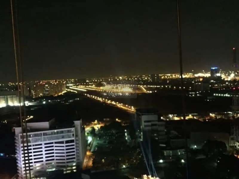 FOR RENT condo , Noble Revolve Ratchada , high floor , MRT-Thaila