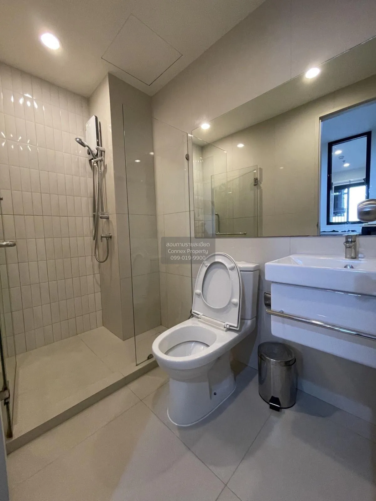 เช่าคอนโด  ไลฟ์ อโศก MRT-เพชรบุรี บางกะปิ เขต ห้วยขวาง กรุงเทพ CX