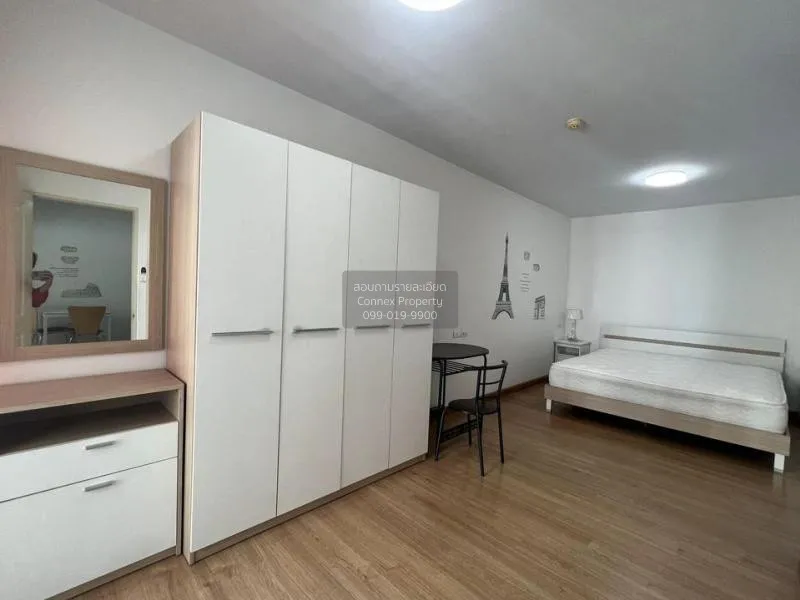 FOR RENT condo , Supalai Park Kaset , nice view , high floor , BT