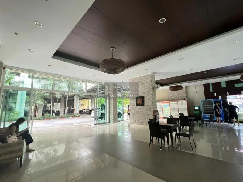 FOR RENT condo , Supalai Park Kaset , nice view , high floor , BT