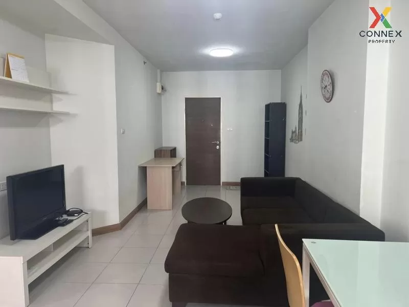 FOR SALE condo , Supalai Park Kaset , nice view , high floor , BT 1