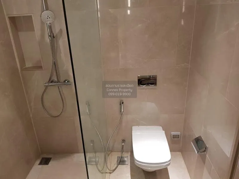 FOR RENT condo , Magnolias Waterfront Residences , nice view , hi