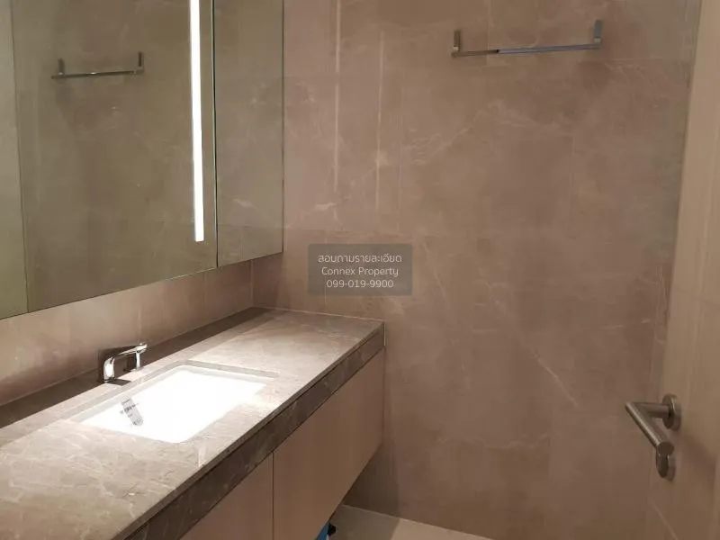 FOR RENT condo , Magnolias Waterfront Residences , nice view , hi