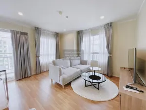 เช่าคอนโด  ลุมพินี พาร์ค พระราม 9 ชั้นสูง MRT-พระราม 9 บางกะปิ เขต ห้วยขวาง กรุงเทพ CX-54489