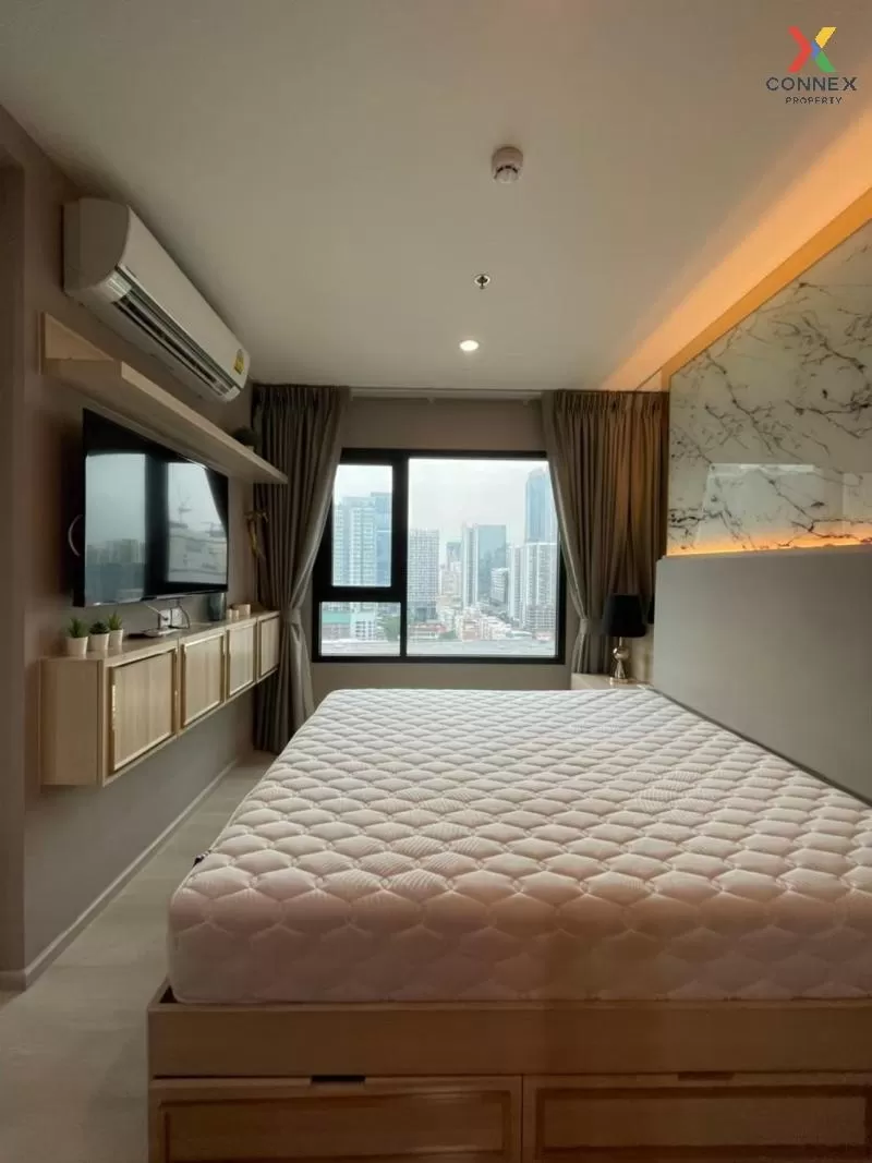 FOR SALE condo , Life Asoke , MRT-Phetchaburi , Bang Kapi , Huai 