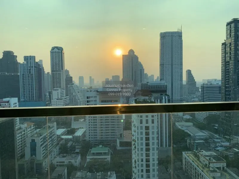 FOR RENT condo , The Address Sathorn , high floor , BTS-Saint Lou