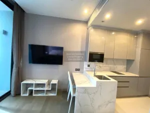 FOR RENT condo , The Esse at Singha Complex , MRT-Phetchaburi , Bang Kapi , Huai Khwang , Bangkok , CX-54799