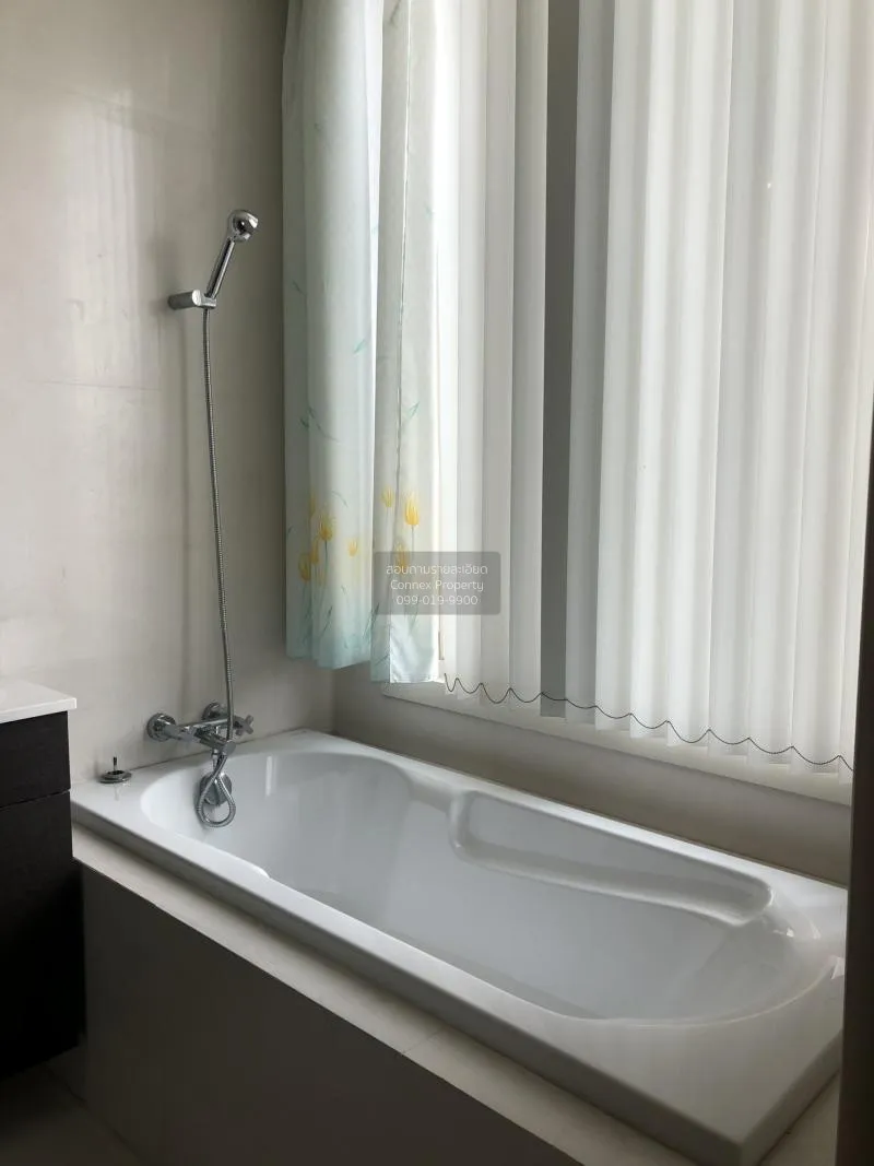 FOR RENT condo , Watermark Chaophraya River , BTS-Krung Thon Buri