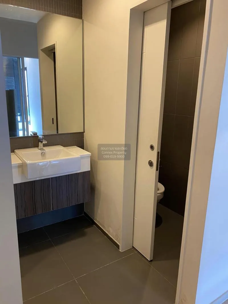 FOR RENT condo , Centric Ratchada - Huaikwang , MRT-Huai Khwang ,