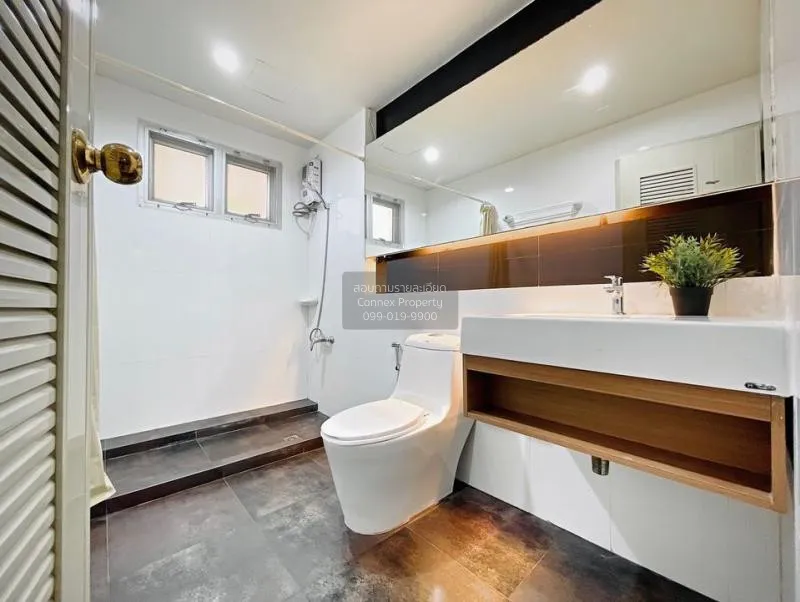 เช่าคอนโด  เดอะ วอเตอร์ฟอร์ด พระราม 4 BTS-พระโขนง คลองเตย เขต พระ