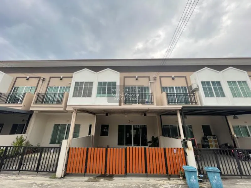 ขายทาวน์โฮม  รีโนเวทใหม่ ลีฟวิ่งไพร์ม รังสิต-คลอง 2 วิวสวย หน้ากว 1