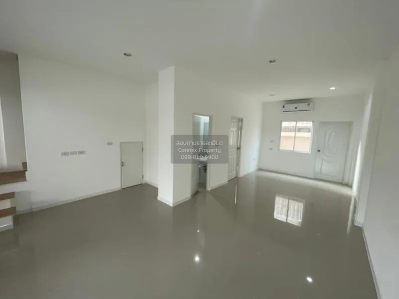 ขายทาวน์โฮม  รีโนเวทใหม่ ลีฟวิ่งไพร์ม รังสิต-คลอง 2 วิวสวย หน้ากว 2