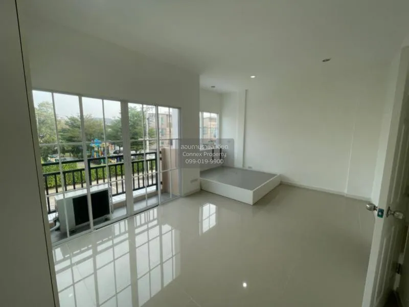 ขายทาวน์โฮม  รีโนเวทใหม่ ลีฟวิ่งไพร์ม รังสิต-คลอง 2 วิวสวย หน้ากว 4