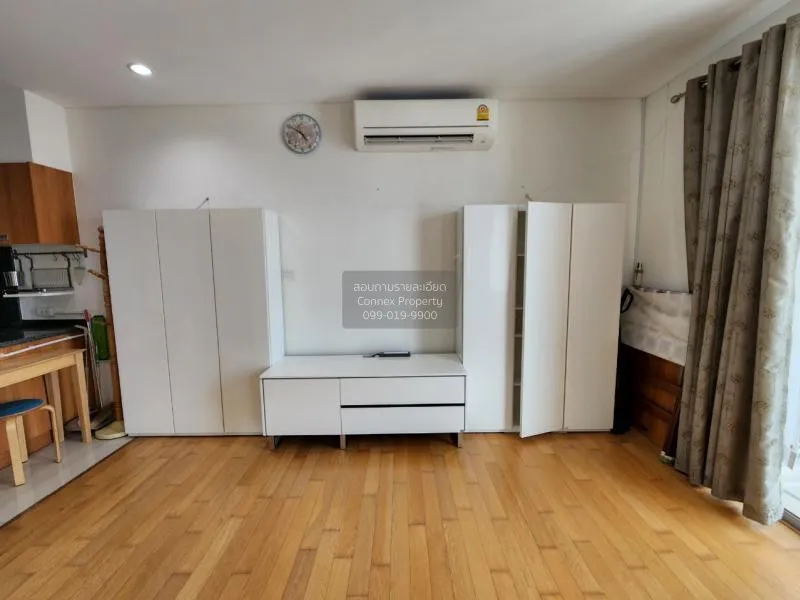 FOR RENT condo , Villa Sathorn , corner unit , BTS-Krung Thon Bur