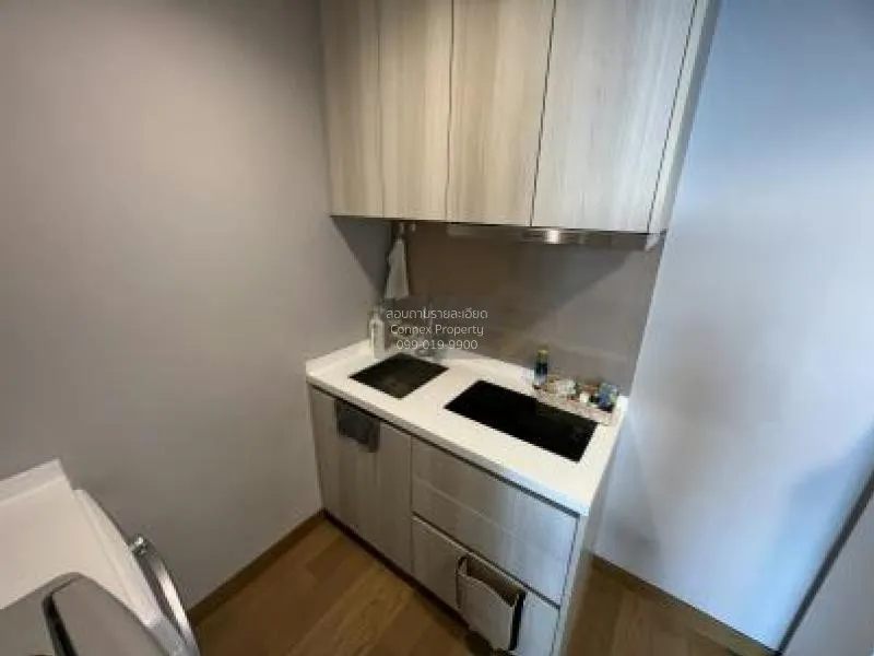 FOR RENT condo , The Lumpini 24 , nice view , high floor , BTS-Ph