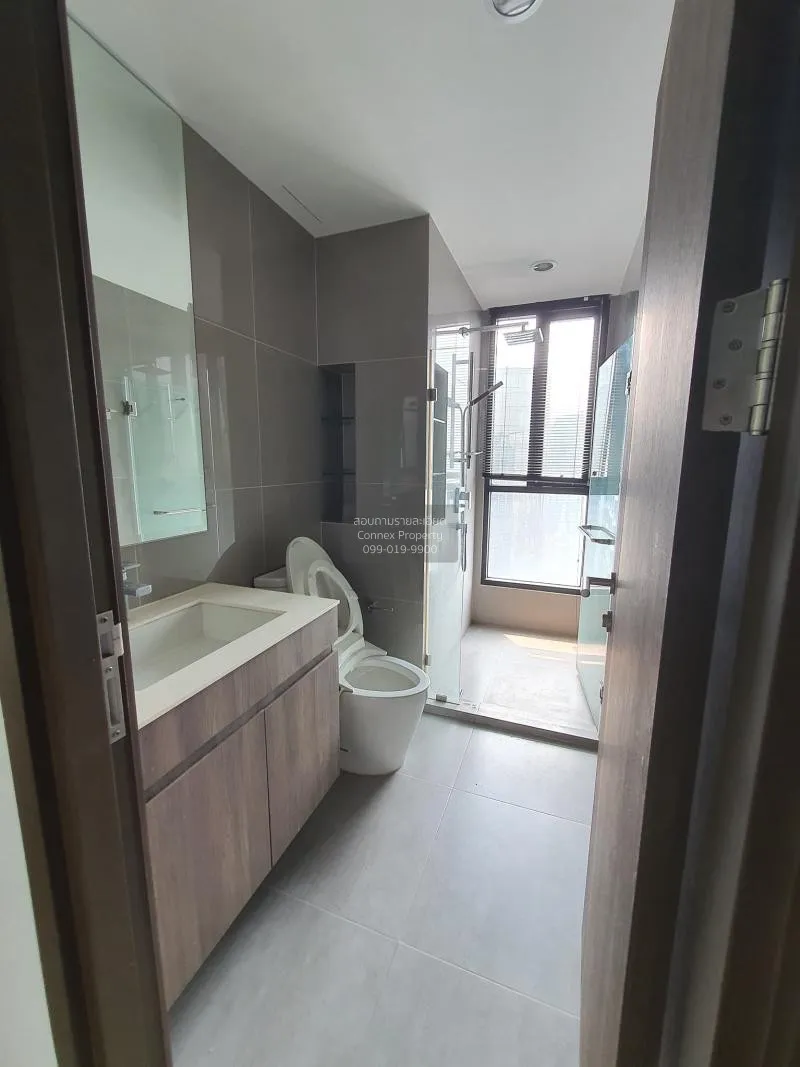FOR RENT condo , Ideo Mobi Asoke , MRT-Phetchaburi , Bang Kapi , 