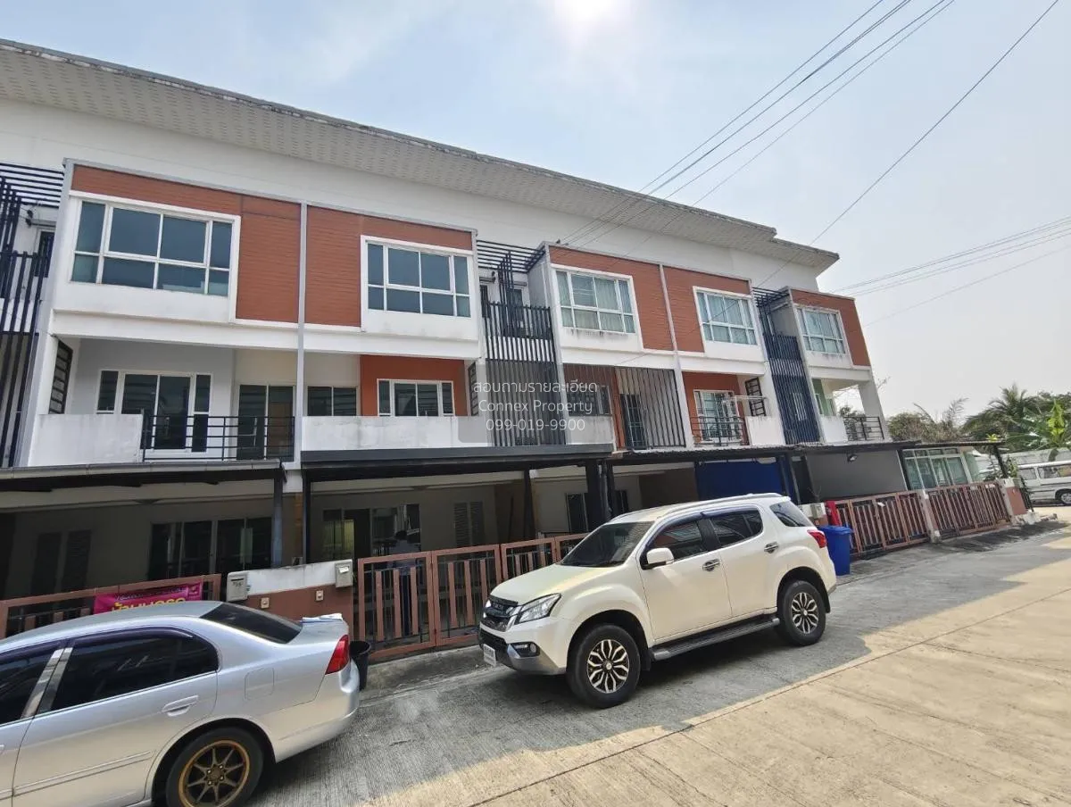 ขาย ทาวน์โฮม บ้านโฟร์ซีซั่น ราชพฤกษ์ รัตนาธิเบศร์  สภาพใหม่ หลังบ 2