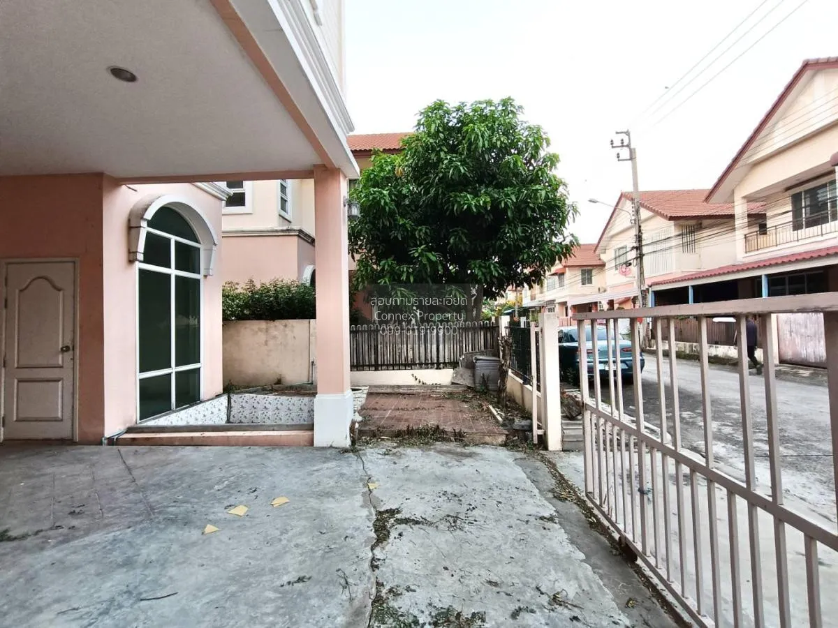 ขาย บ้านเดี่ยว เวสเทิร์นทาวน์ บ้านกล้วย ไทรน้อย ถนนกว้าง หลังบ้าน