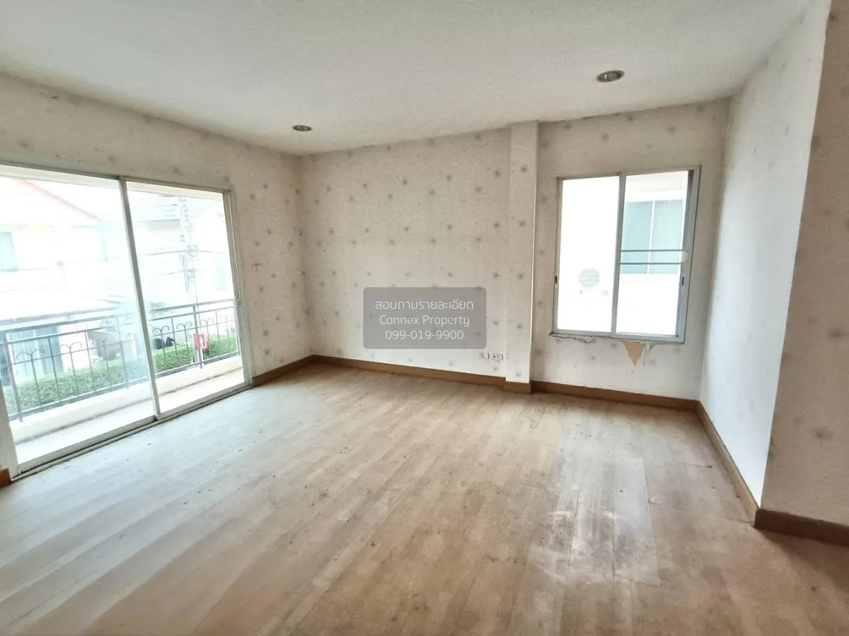 ขาย บ้านเดี่ยว เวสเทิร์นทาวน์ บ้านกล้วย ไทรน้อย ถนนกว้าง หลังบ้าน