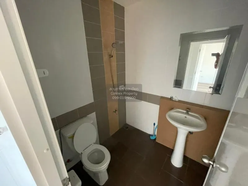 Sell Townmo The Modish Bang Bua Thong, behind the edge, there is  4