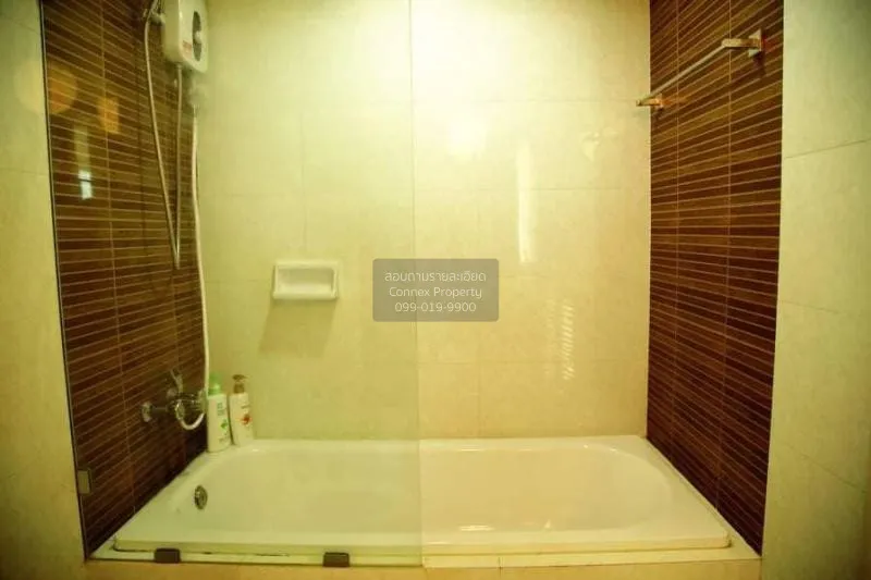 FOR SALE condo , Garden Asoke Rama 9 , Bang Kapi , Huai Khwang , 