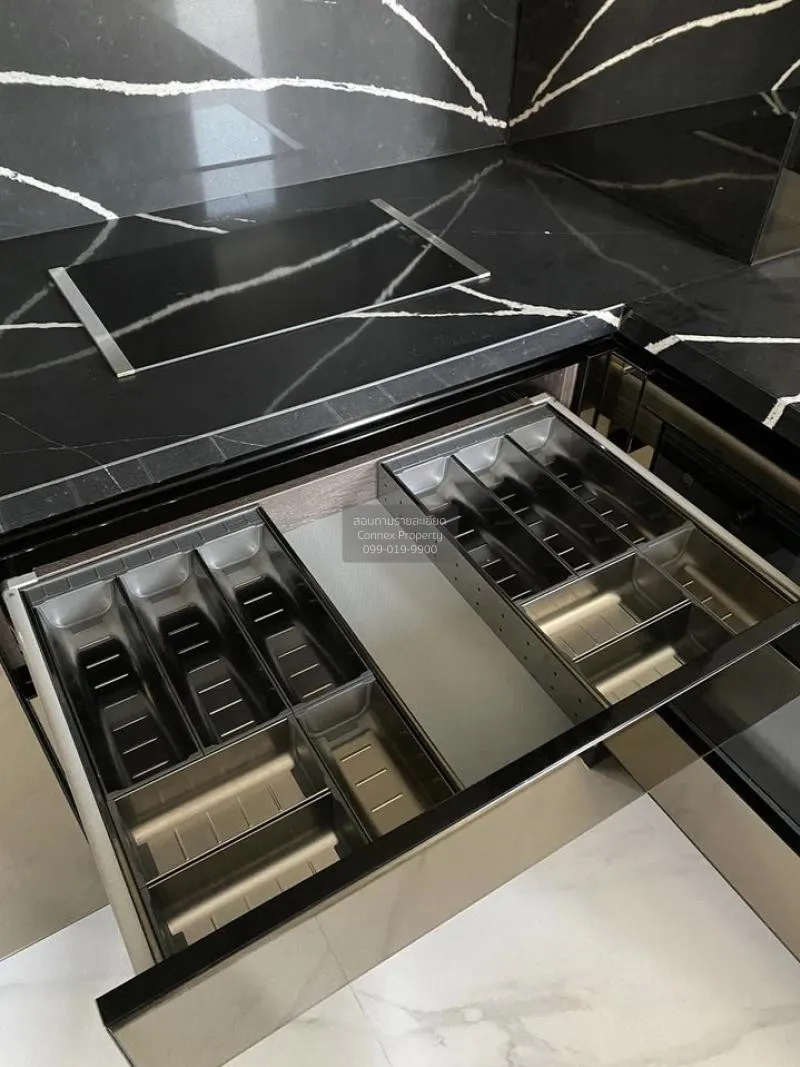 FOR RENT condo , The Esse Sukhumvit 36 , BTS-Thong Lo , Phra Khan