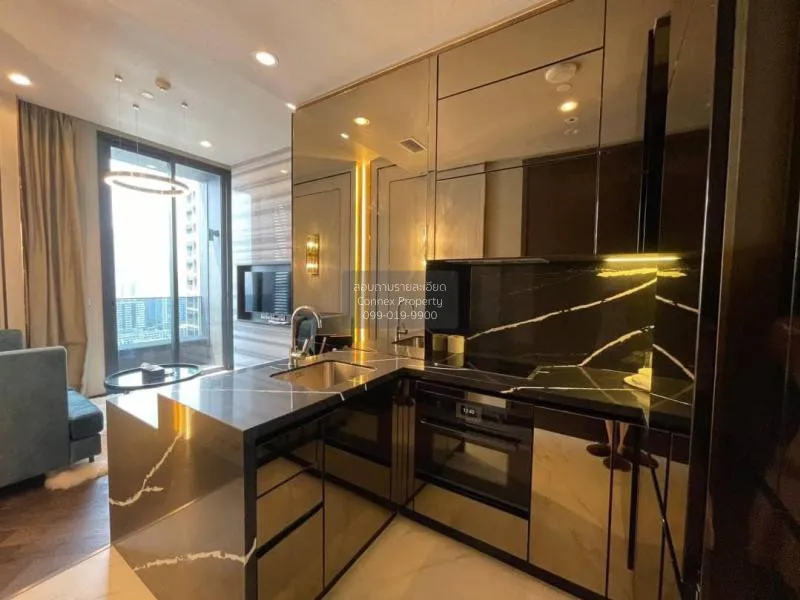 FOR RENT condo , The Esse Sukhumvit 36 , high floor , BTS-Thong L