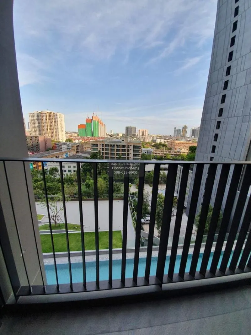 FOR RENT condo , Whizdom Essence , BTS-Punnawithi , Phra Khanong 