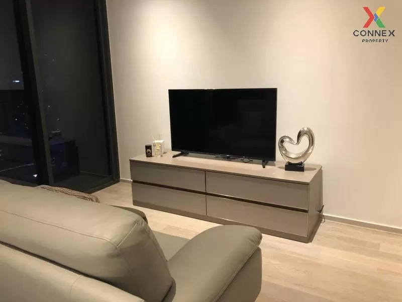 FOR RENT condo , Ashton Silom , high floor , BTS-Chong Nonsi , Su 2