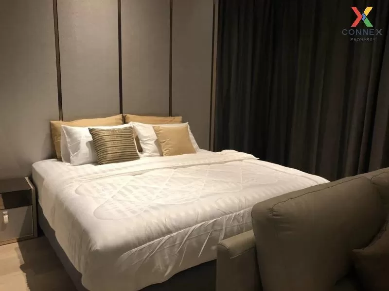 FOR RENT condo , Ashton Silom , high floor , BTS-Chong Nonsi , Su